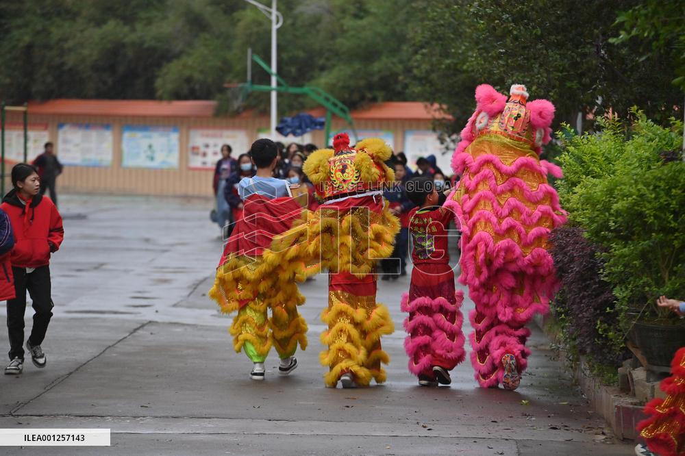CHINA-GUANGXI-WUZHOU-LION DANCE-EDUCATION (CN)