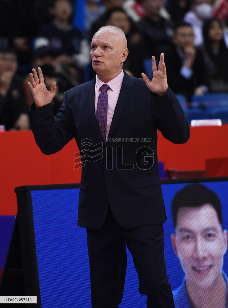(SP)CHINA-QINGDAO-BASKETBALL-CBA LEAGUE-BEIJING VS QINGDAO (CN)