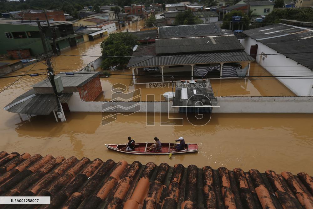 BRAZIL-RIO BRANCO-PEOPLE IN FLOODS