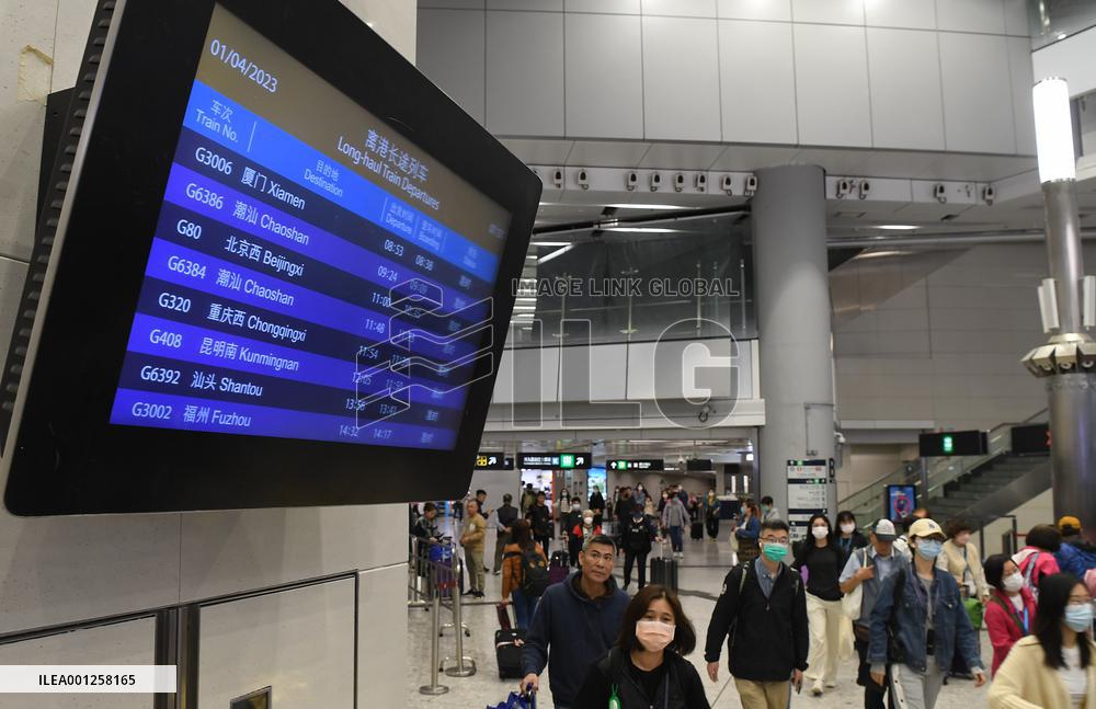 CHINA-HONG KONG-HIGH-SPEED RAILWAY-MAINLAND-RESUMPTION (CN)