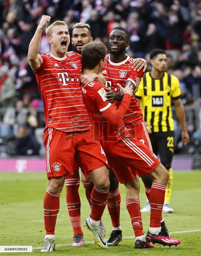 (SP)GERMANY-MUNICH-FOOTBALL-BUNDESLIGA-BAYERN MUNICH VS DORTMUND