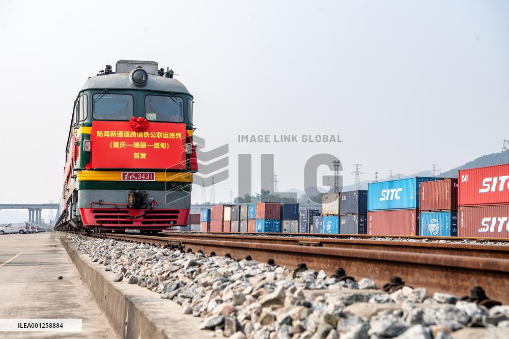 CHINA-CHONGQING-TRANSPORT ROUTE-OPEN (CN)