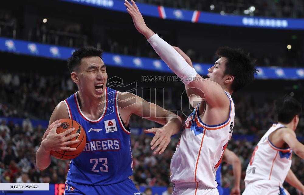 (SP)CHINA-URUMQI-BASKETBALL-CBA LEAGUE-XINJIANG VS TIANJIN (CN)