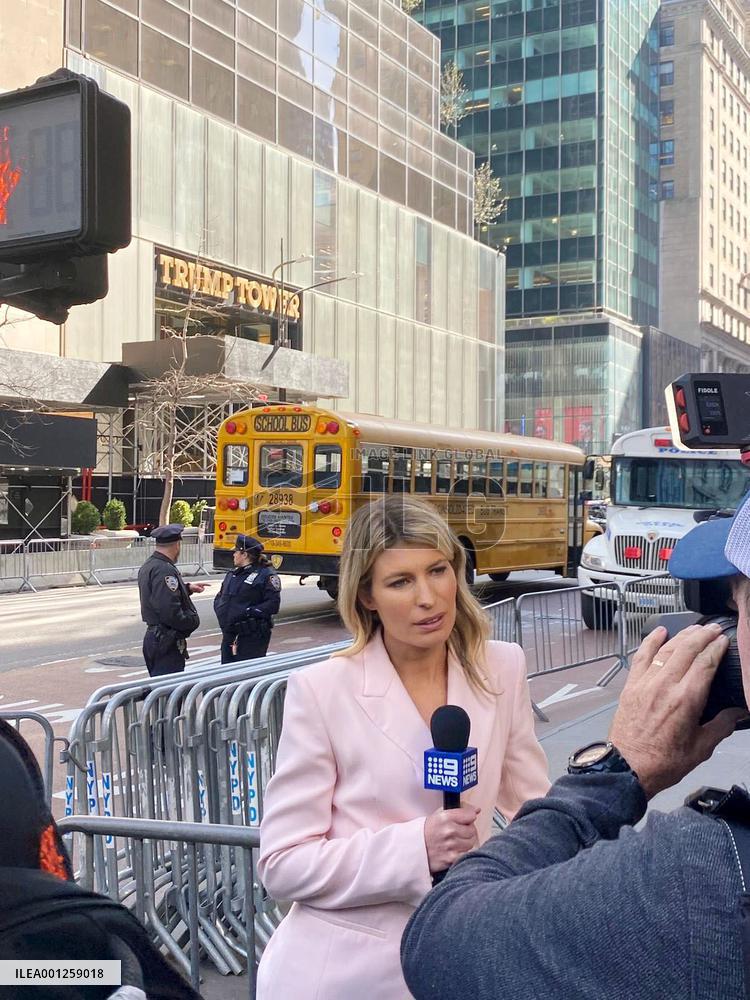 Trump arrives in N.Y.