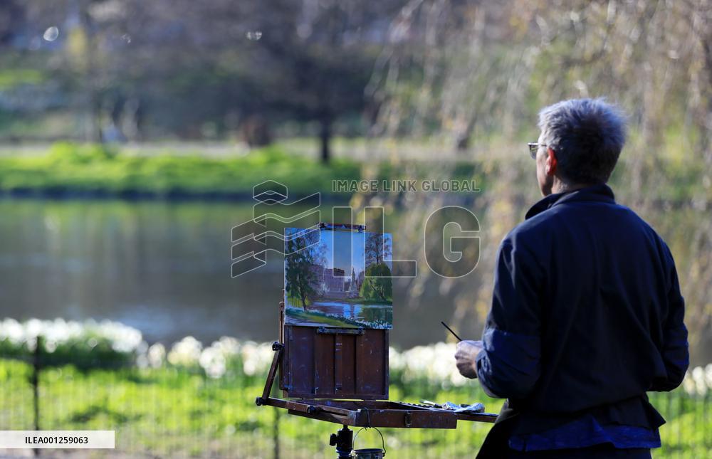 BRITAIN-LONDON-SPRING