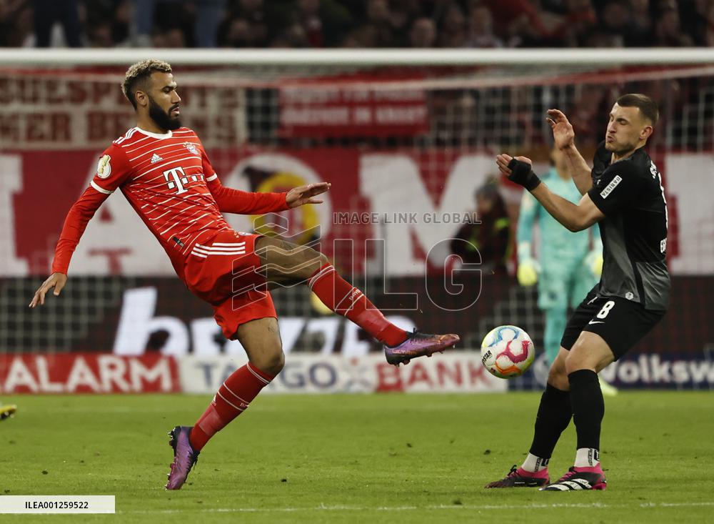 (SP)GERMANY-MUNICH-FOOTBALL-GERMAN CUP-BAYERN MUNICH VS FREIBURG