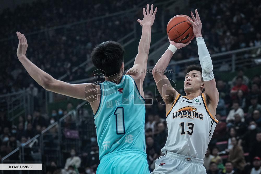 (SP)CHINA-SHENYANG-BASKETBALL-CBA LEAGUE-LIAONING VS QINGDAO (CN)