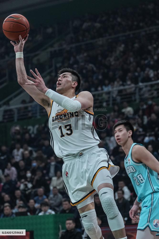 (SP)CHINA-SHENYANG-BASKETBALL-CBA LEAGUE-LIAONING VS QINGDAO (CN)