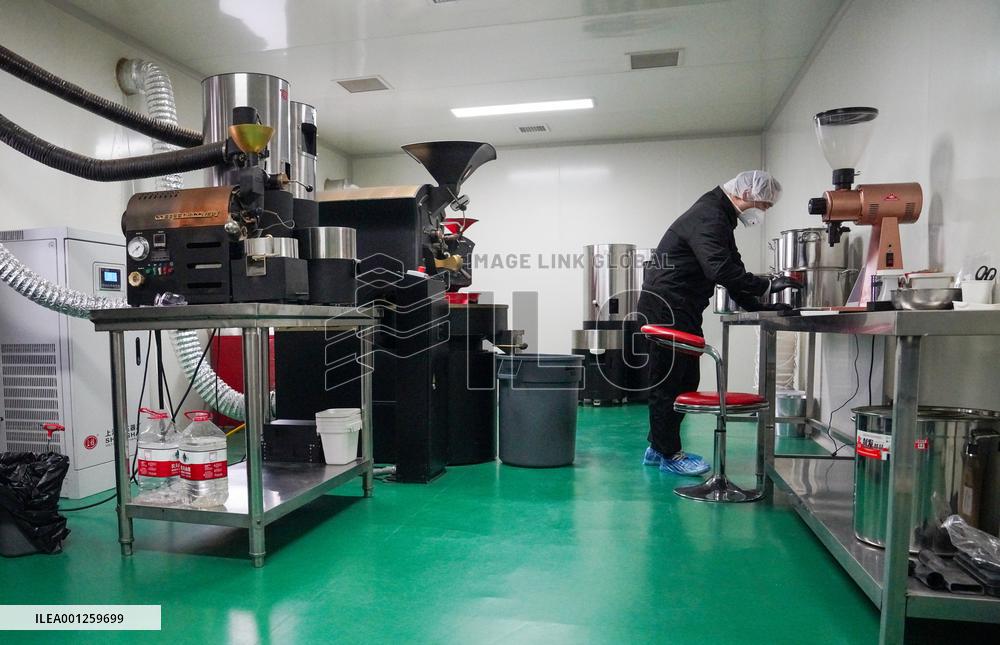 CHINA-JILIN-YANJI-ECONOMY-COFFEE SHOP(CN)