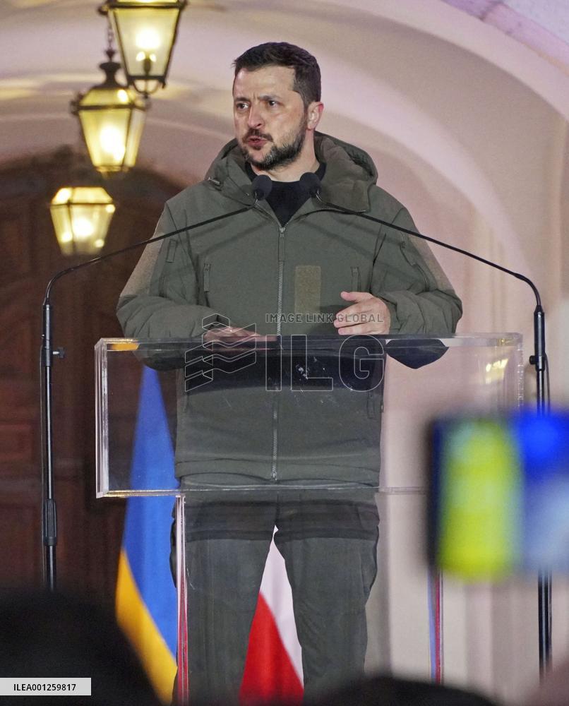 Ukrainian president in Poland