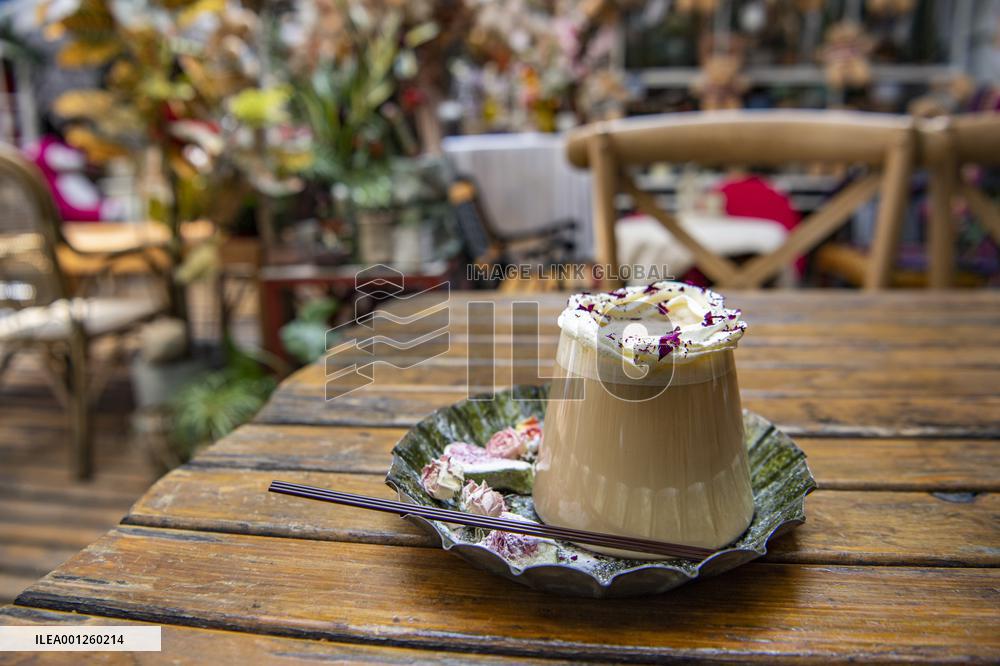 (InTibet)CHINA-TIBET-LHASA-COFFEE (CN)