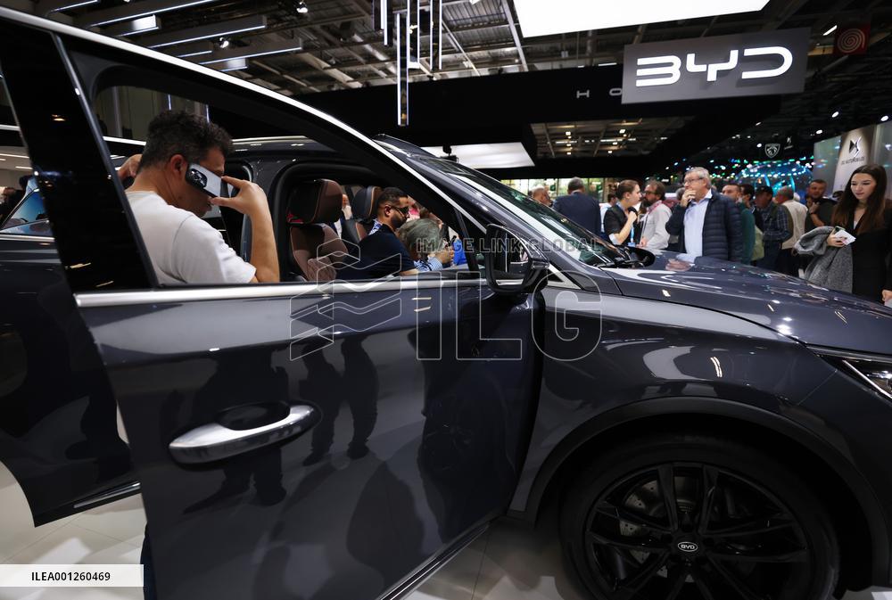 Xinhua Headlines: China, Europe closely tied in economy for brighter future