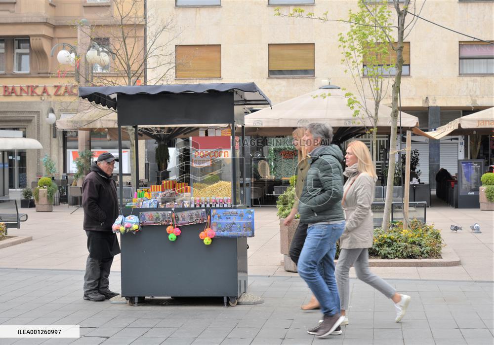 CROATIA-ZAGREB-EASTER-INFLATION