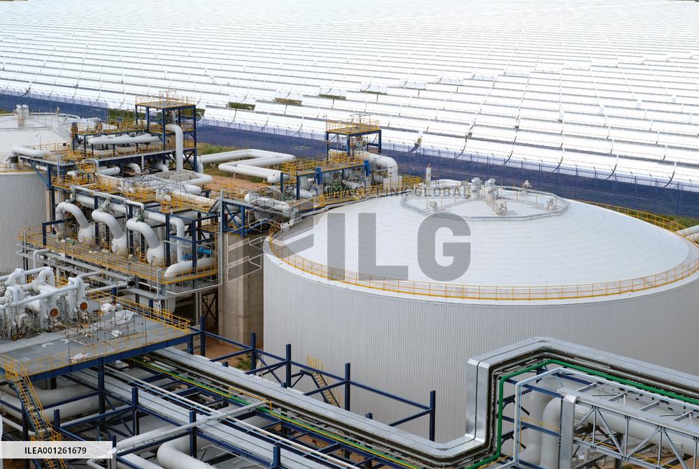 CHINA-INNER MONGOLIA-SOLAR THERMAL POWER PLANT (CN)