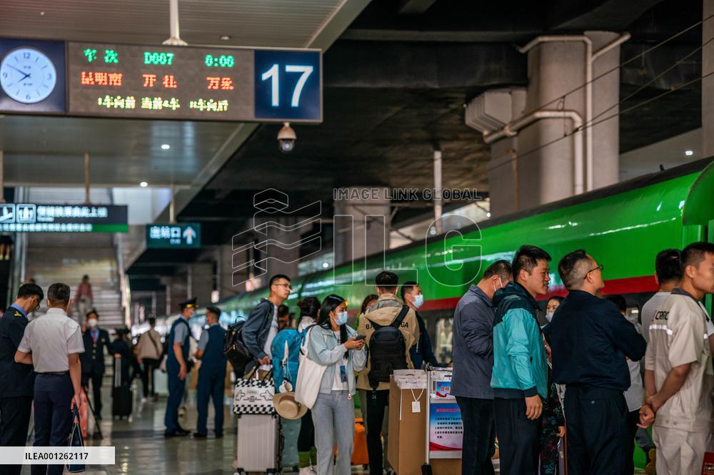 (FOCUS) CHINA-KUNMING-LAOS-RAILWAY-PASSENGER SERVICES (CN)