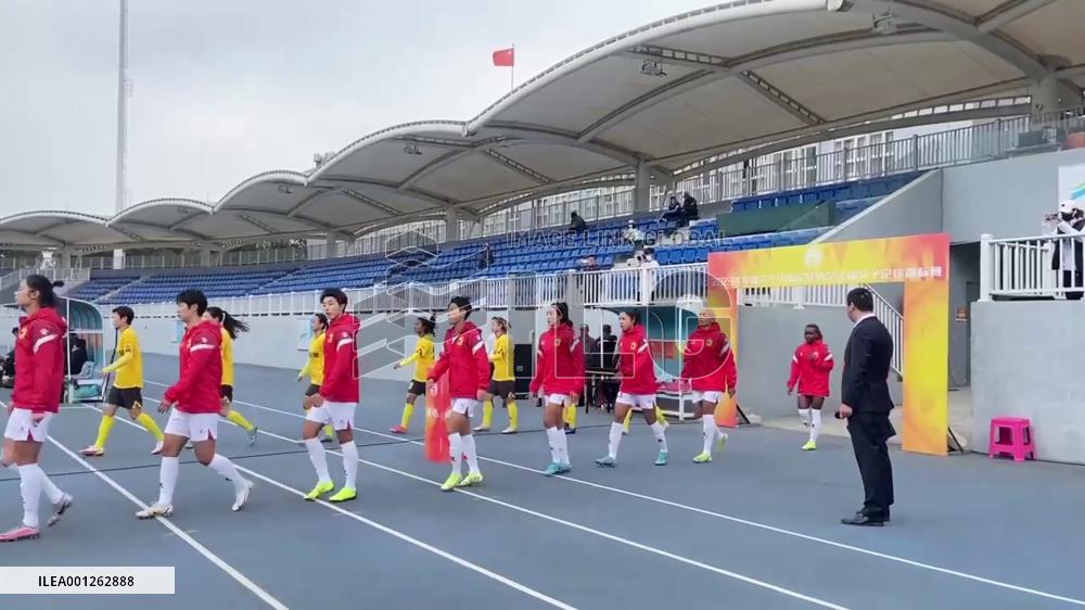 Brazilian striker Giovanna speaks of life in China