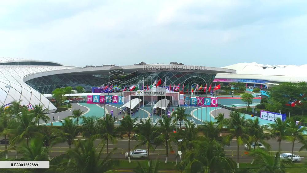 South Korean, Japanese companies tap into Chinese market at Hainan expo