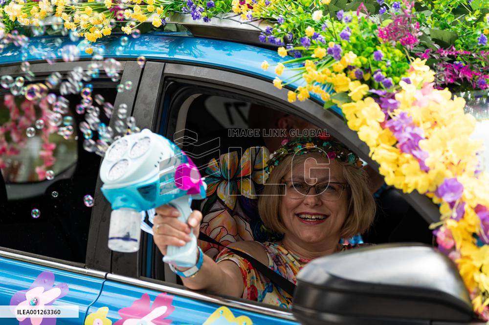 U.S.-HOUSTON-ART CAR PARADE