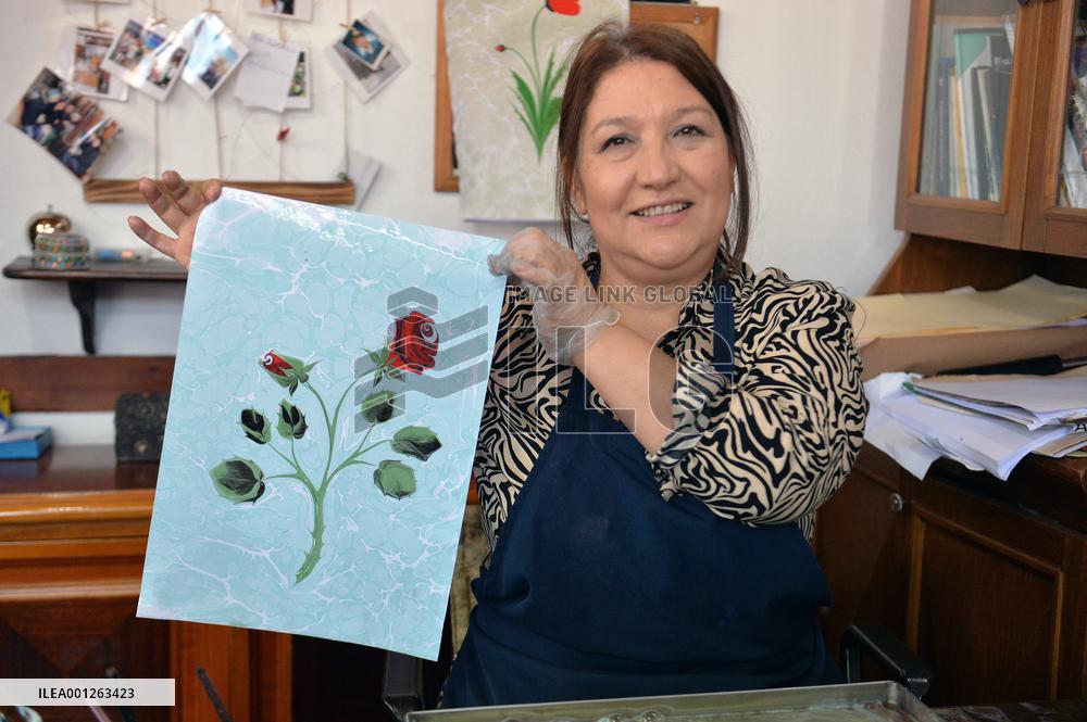 TÜRKIYE-ANKARA-ART-PAPER MARBLING