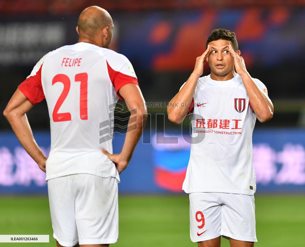 (SP)CHINA-ZHENGZHOU-FOOTBALL-CSL-HENAN SSLM VS CHENGDU RONGCHENG (CN)