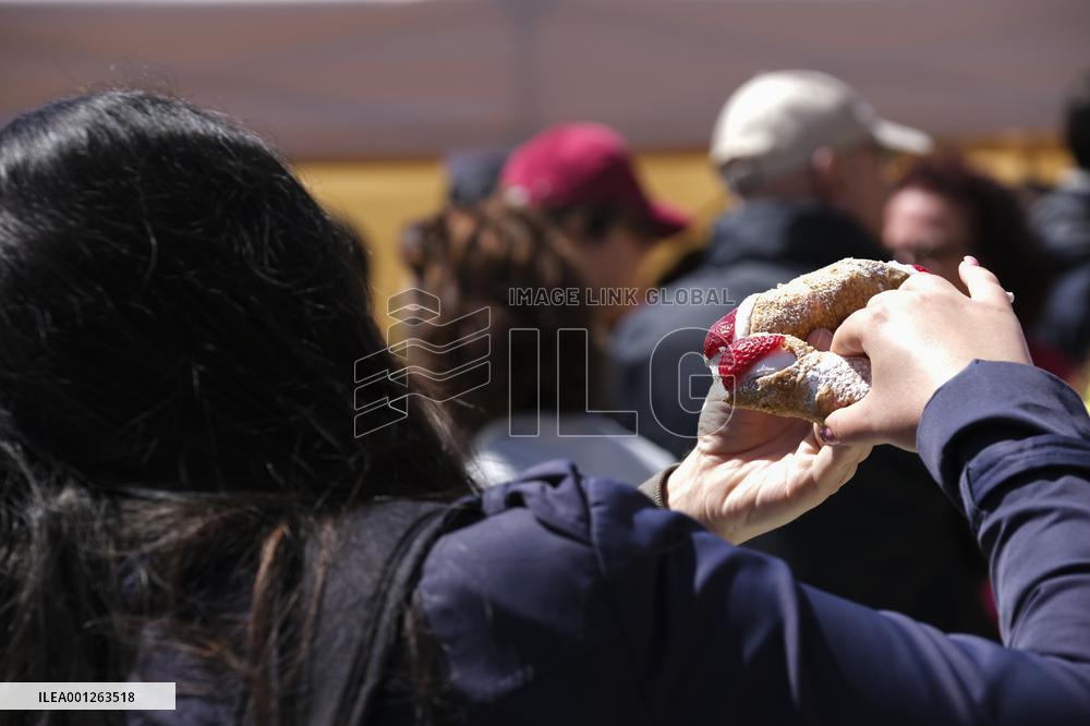 MALTA-MGARR-STRAWBERRY FESTIVAL