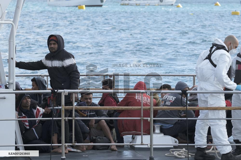 MALTA-MARSAXLOKK-MIGRANTS-RESCUE