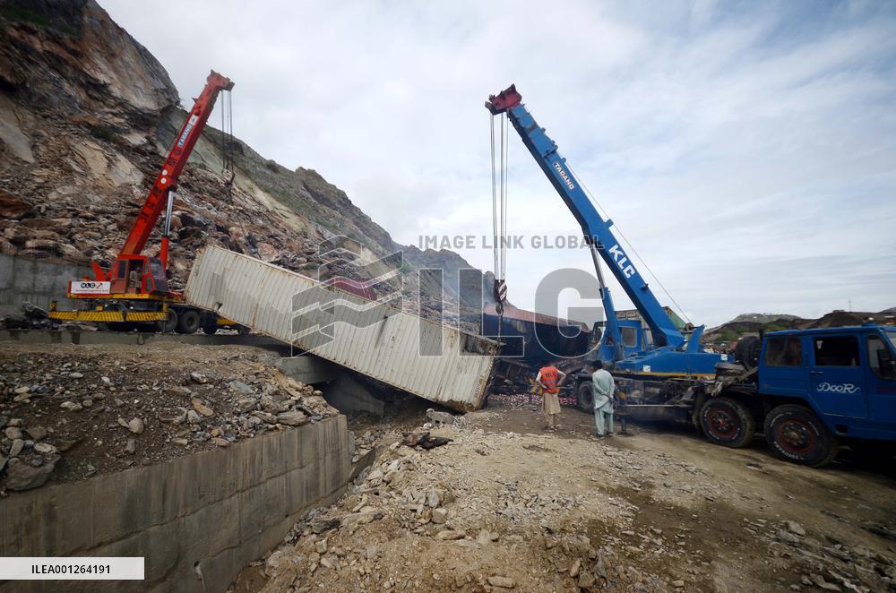 PAKISTAN-TORKHAM-LANDSLIDE
