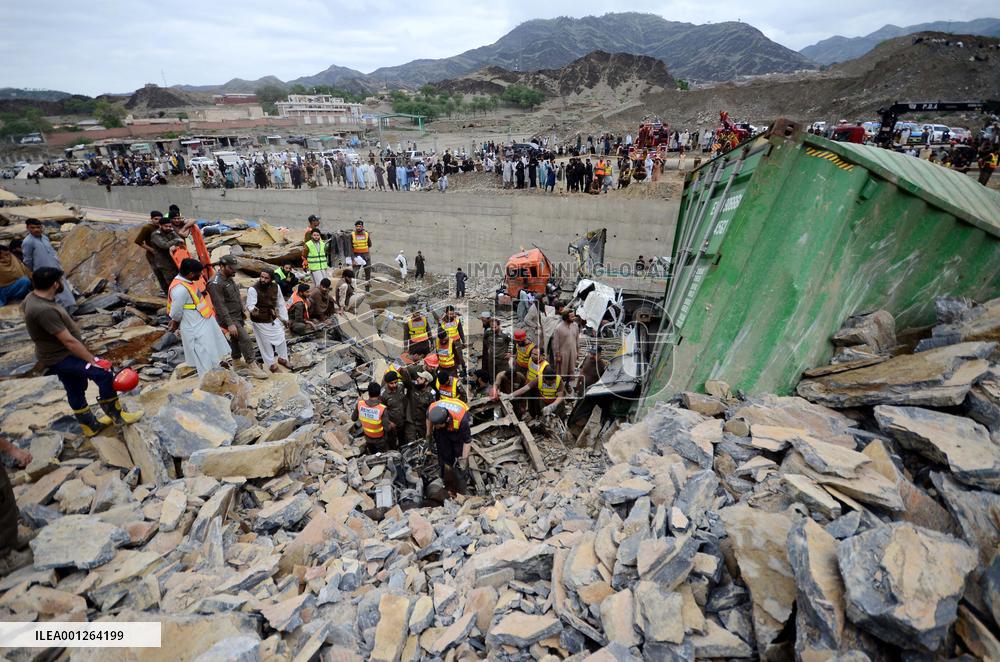 PAKISTAN-TORKHAM-LANDSLIDE