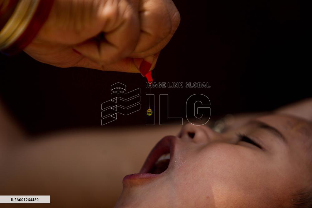 NEPAL-KATHMANDU-CHILDREN-VITAMIN A DROPS