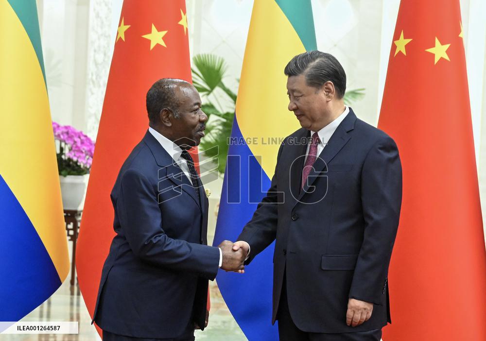 CHINA-BEIJING-XI JINPING-GABONESE PRESIDENT-TALKS (CN)