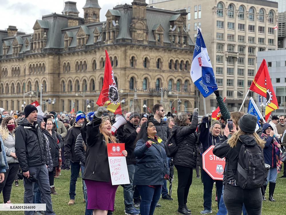 CANADA-OTTAWA-STRIKE