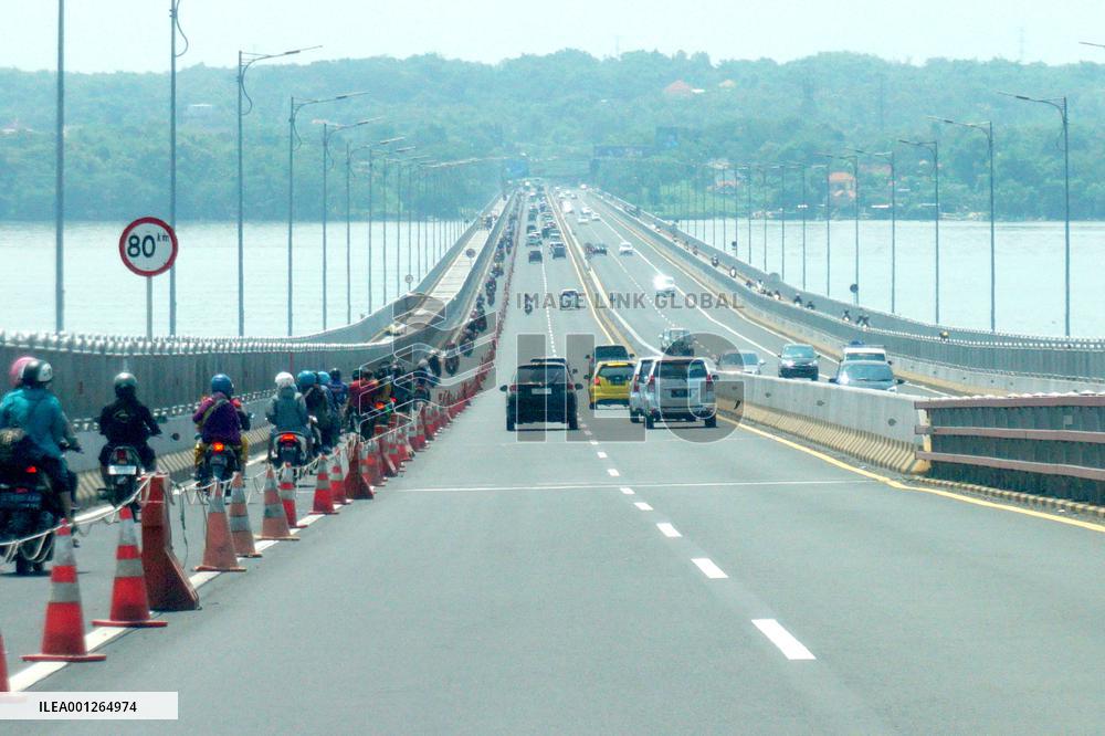 INDONESIA-SURABAYA-MOTORIST-EID AL FITR-TRAVELERS