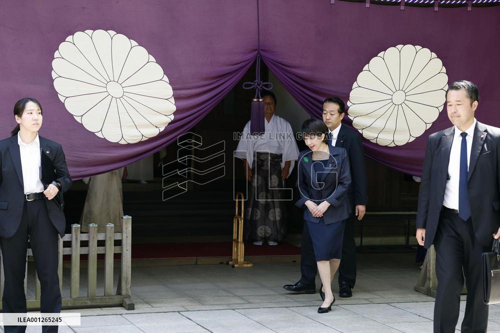 Japan minister visits Yasukuni shrine
