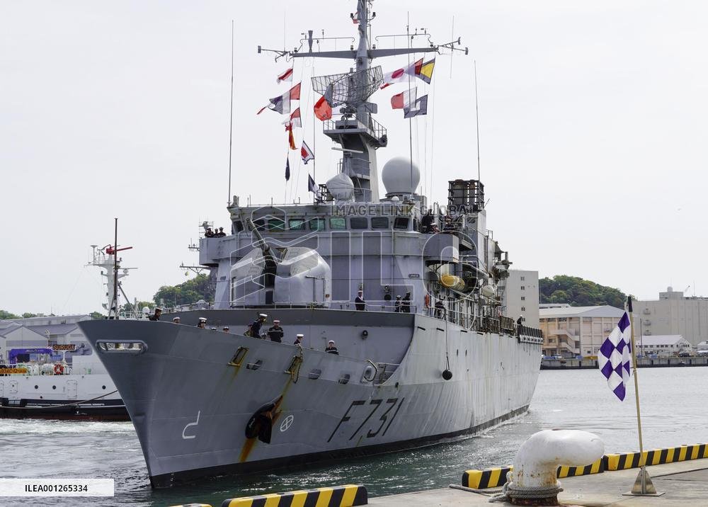 French Navy ship visits Yokosuka