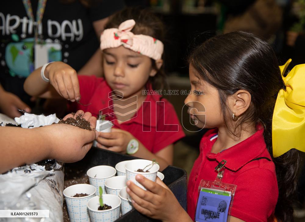 U.S.-TEXAS-DALLAS-EARTH DAY-EARTHX2023