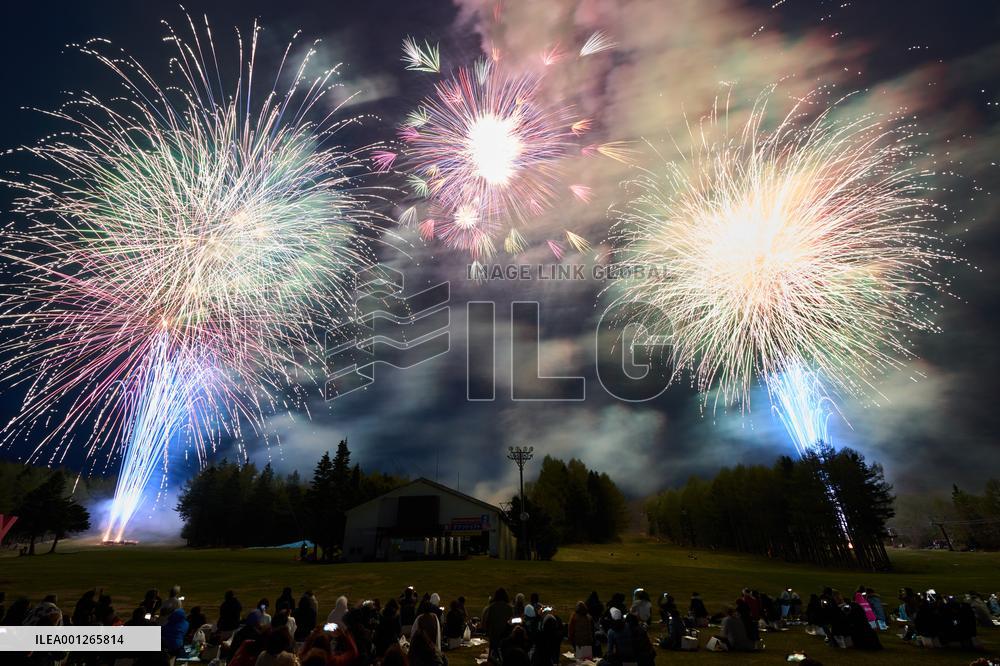 JAPAN-YAMANASHI-MOUNT FUJI-FIREWORKS SHOW