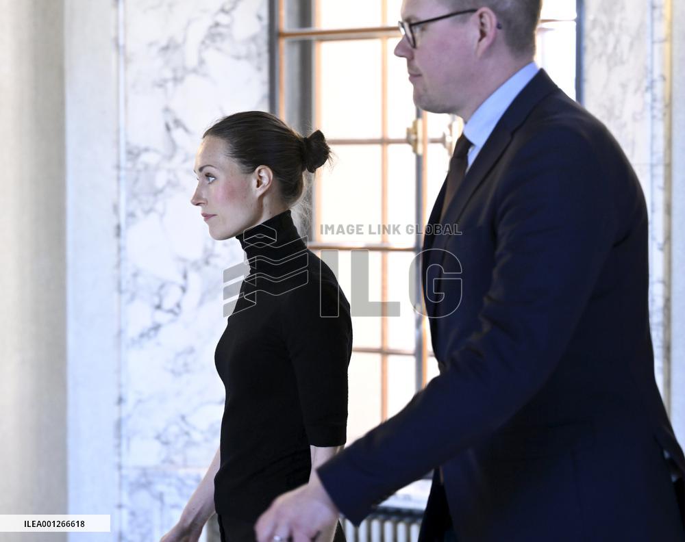 Preliminary meetings to form a new government