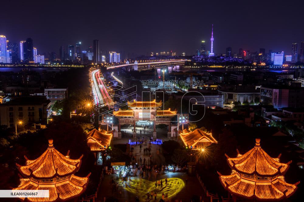Xinhua Headlines: Music robots and motorhomes: China's tourism upgrades amid accelerated recovery