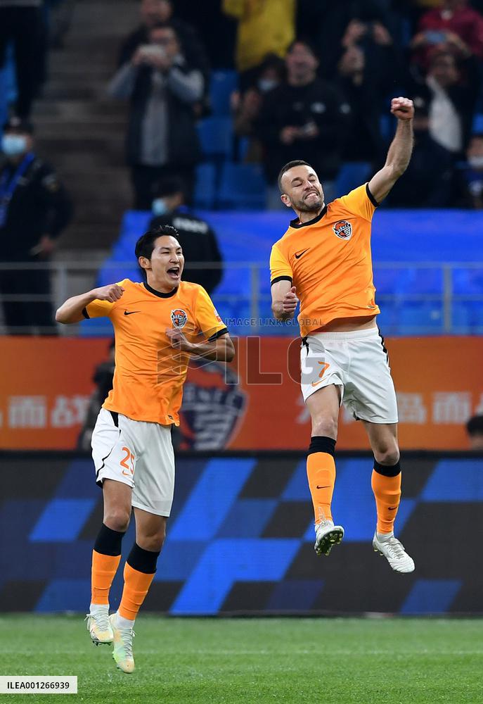 (SP)CHINA-QINGDAO-FOOTBALL-CSL-QINGDAO HAINIU VS BEIJING GUOAN (CN)