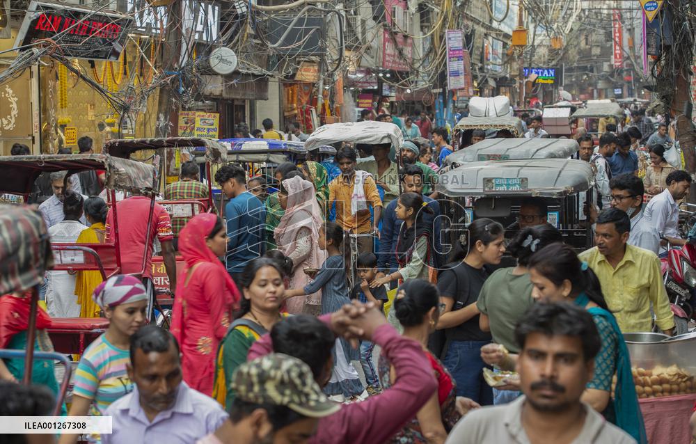 INDIA-NEW DELHI-POPULATION