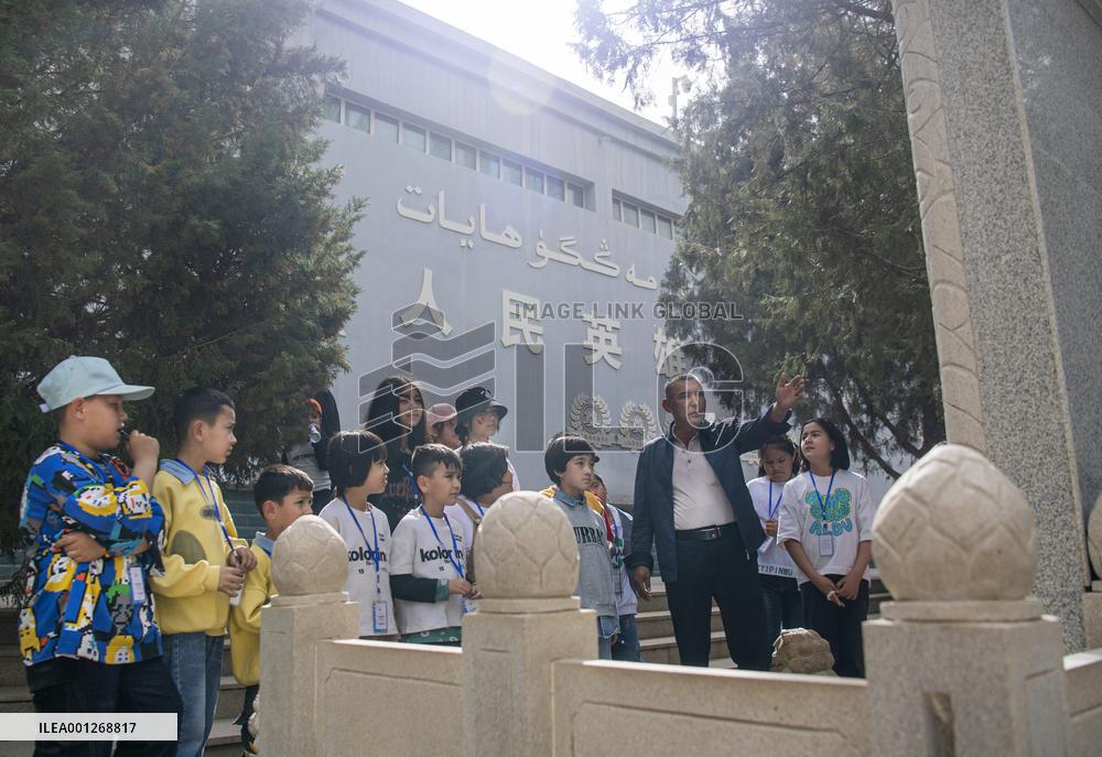 CHINA-XINJIANG-YECHENG-CEMETERY GUARDIANS (CN)