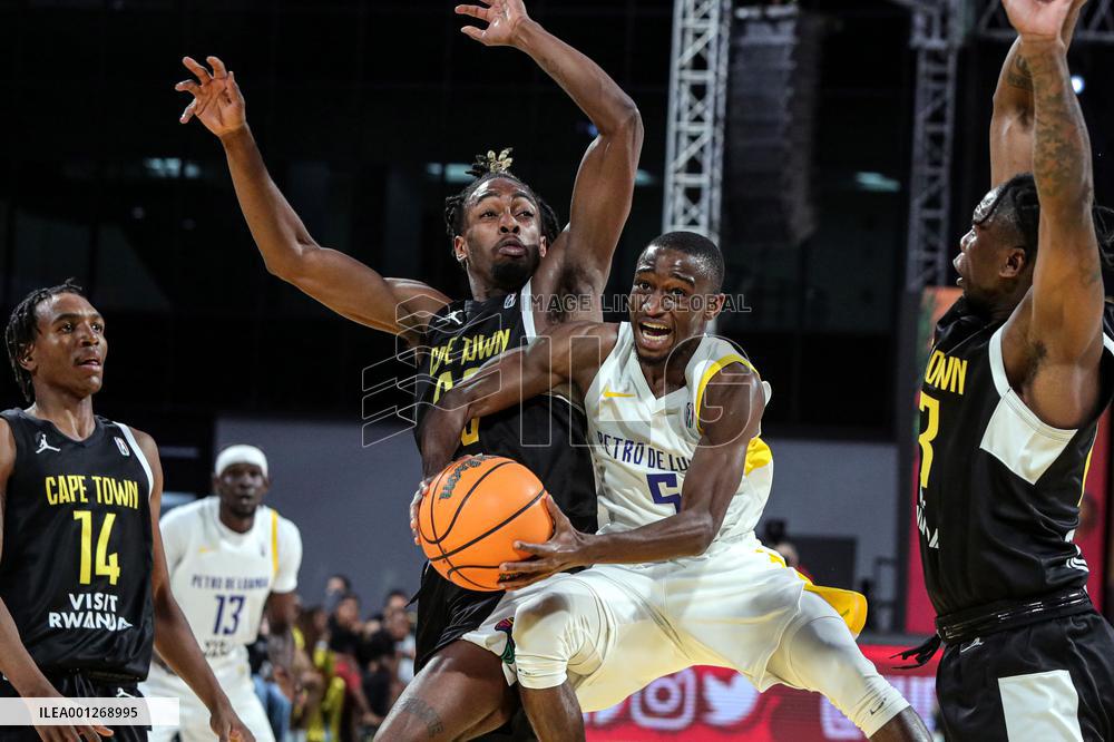 (SP)EGYPT-CAIRO-BASKETBALL-BAL