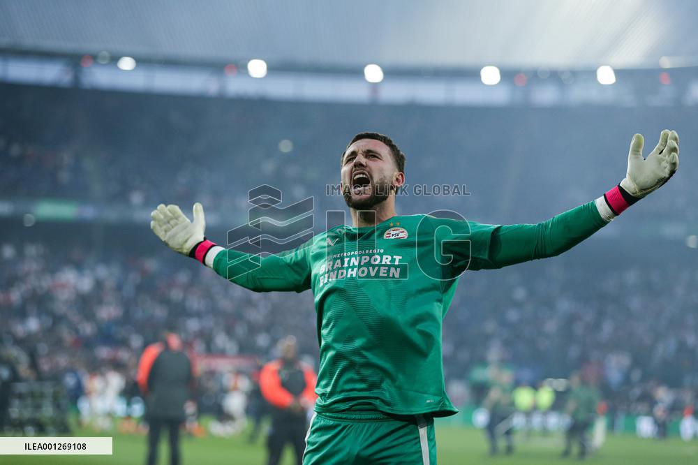 (SP)NETHERLANDS-ROTTERDAM-FOOTBALL-KNVB CUP-FINAL-AJAX VS PSV
