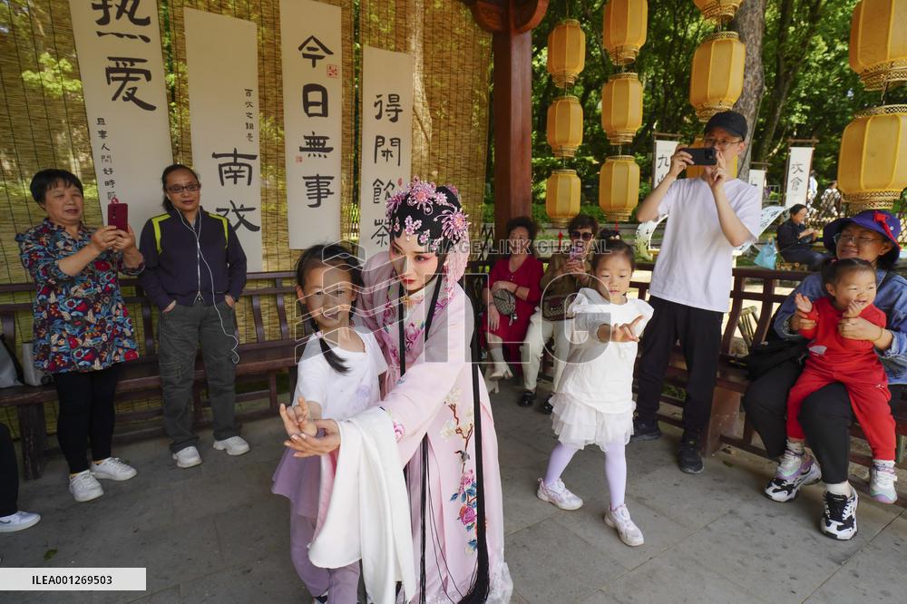 CHINA-MAY DAY HOLIDAY-CULTURAL TOURISM (CN)