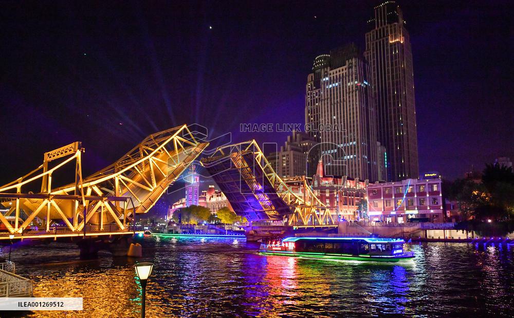 CHINA-TIANJIN-JIEFANG BRIDGE-NIGHT SCENERY (CN)