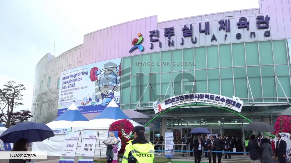 Jiang wins China's first golds at Asian Weightlifting Championships