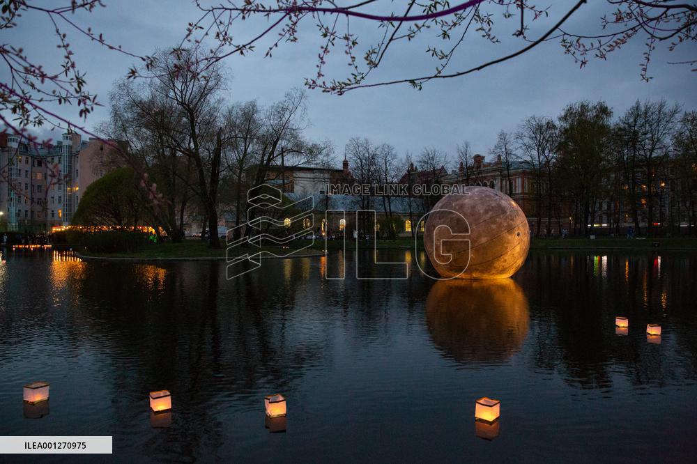 RUSSIA-ST. PETERSBURG-DREAMFEST WATER LANTERN FESTIVAL