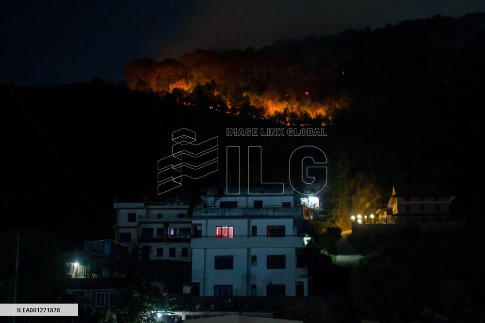 NEPAL-LALITPUR-WILDFIRE