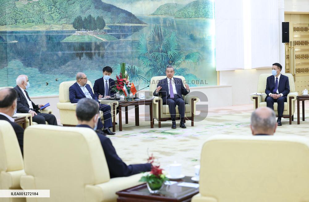 CHINA-BEIJING-WANG YI-IRANIAN DELEGATION-MEETING (CN)