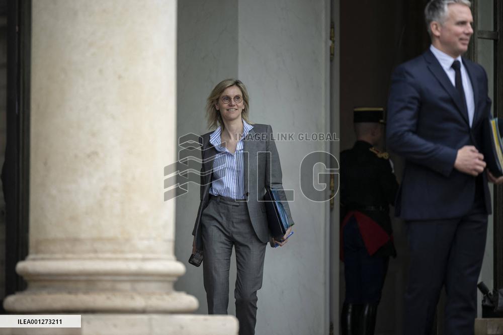 Weekly Cabinet Meeting - Paris